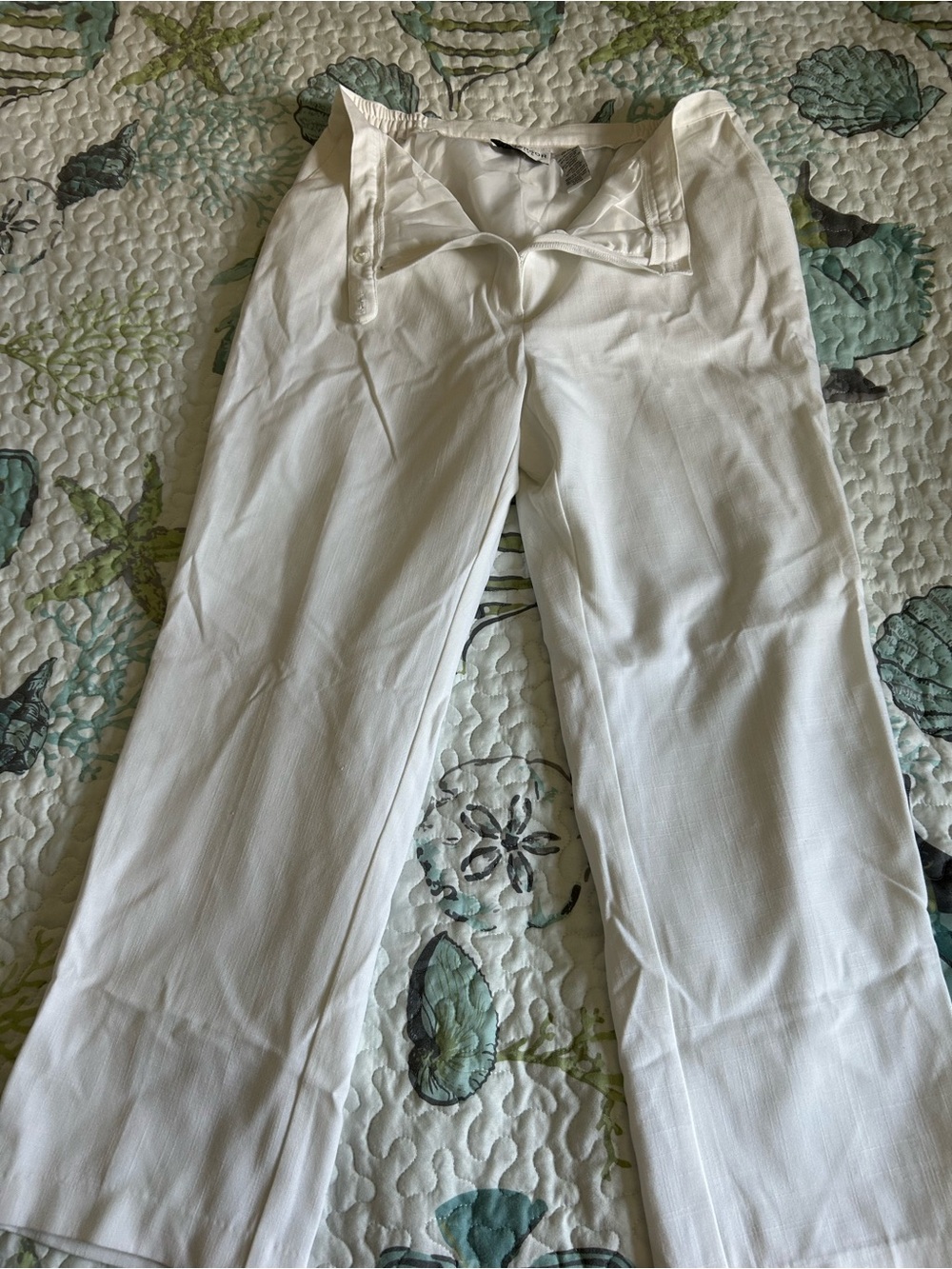 Sag Harbor White Straight-Leg Lined Women's Pants